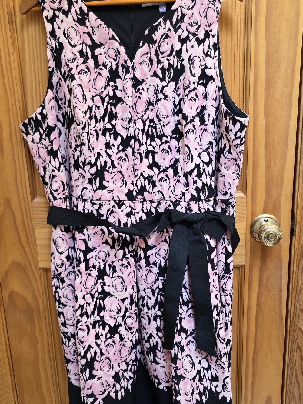 Carmen Marc Valvo Black and Pink Floral Asymmetrical Dress